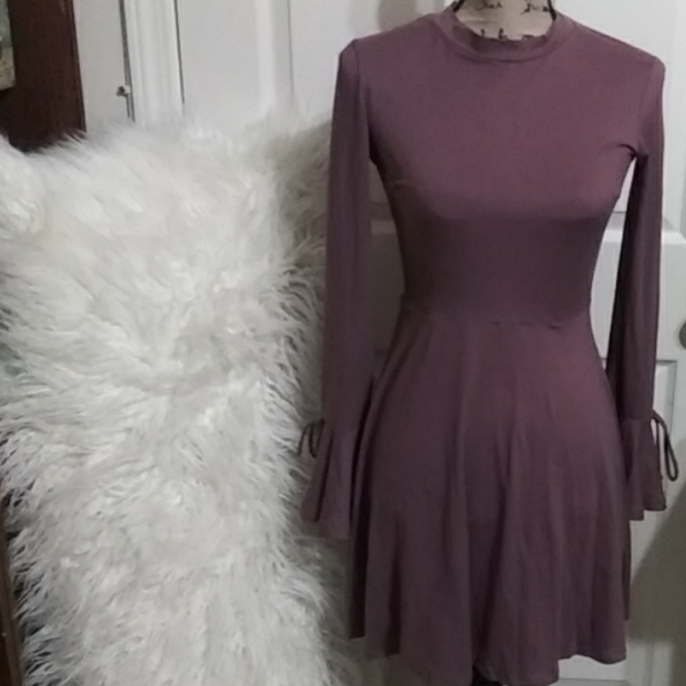NWOT forever 21 Beauty dress